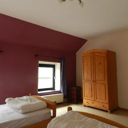 Aux Peupliers A La Ferme Holiday home *