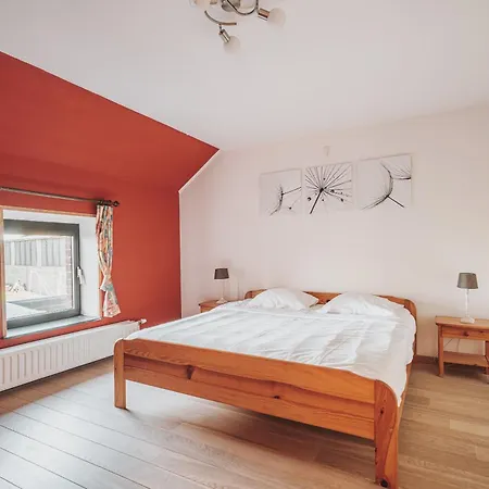 Aux Peupliers A La Ferme Holiday home Chimay