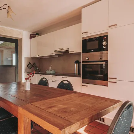 Aux Peupliers A La Ferme